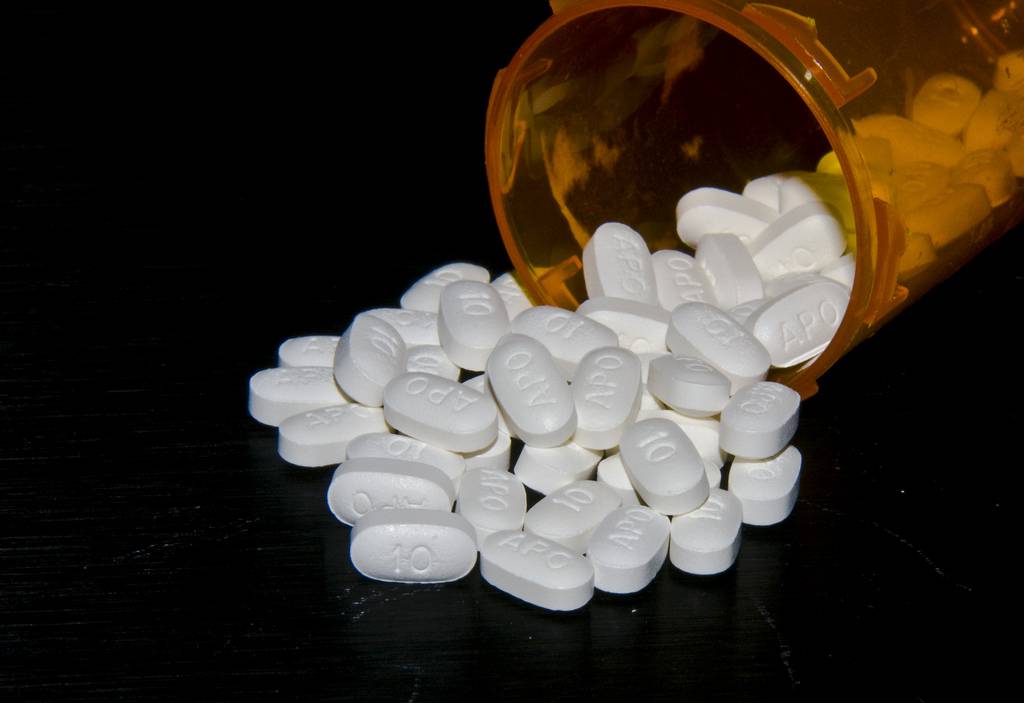 Strategies on the Internet  to discredit generic drugs