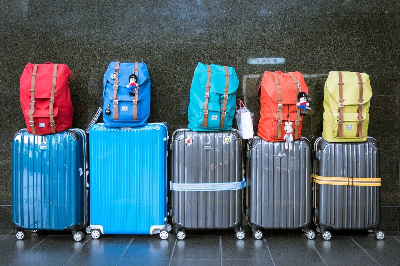 Why do people migrate within Spain?