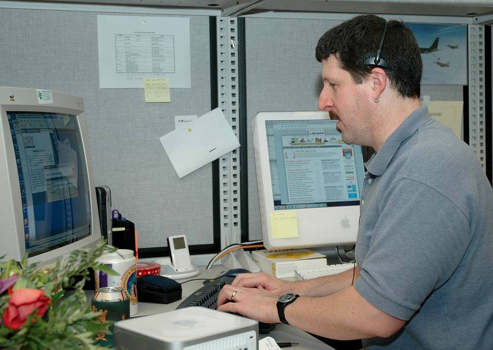 Analizan la relación entre obesidad, discapacidad y satisfacción laboral 
