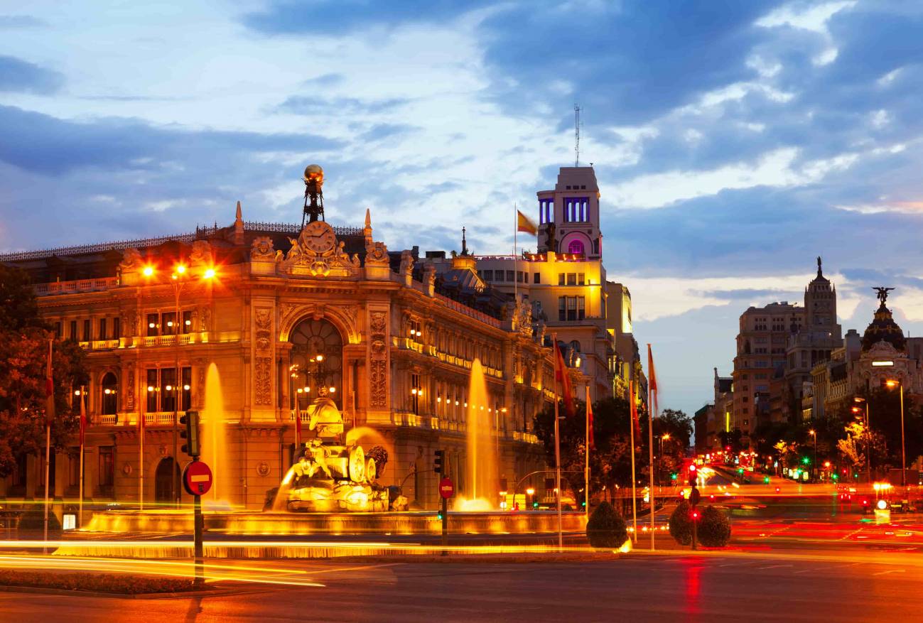 plaza de cibeles en el atarceder