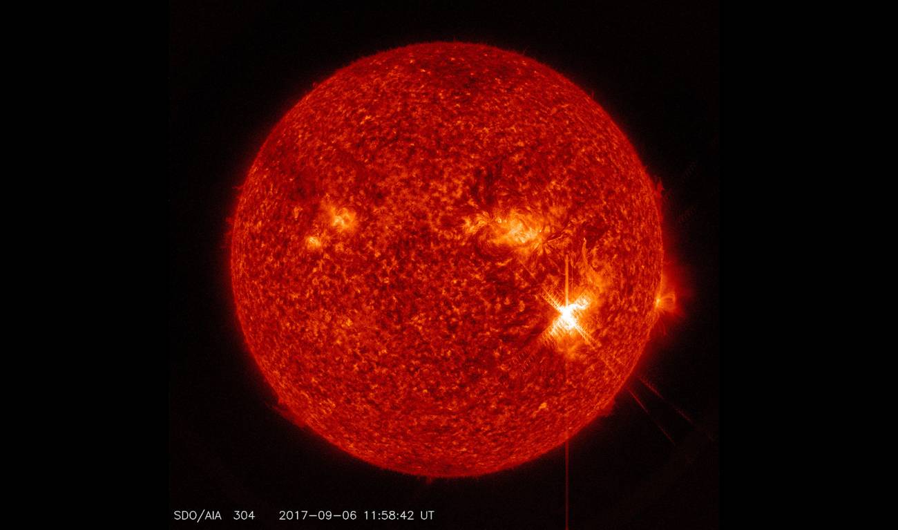 ¿Cómo afectará a la Tierra la mayor llamarada solar de la década?