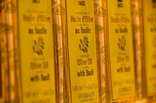 Consumir aceite de oliva virgen reduce un 51% el riesgo de fractura osteoporótica