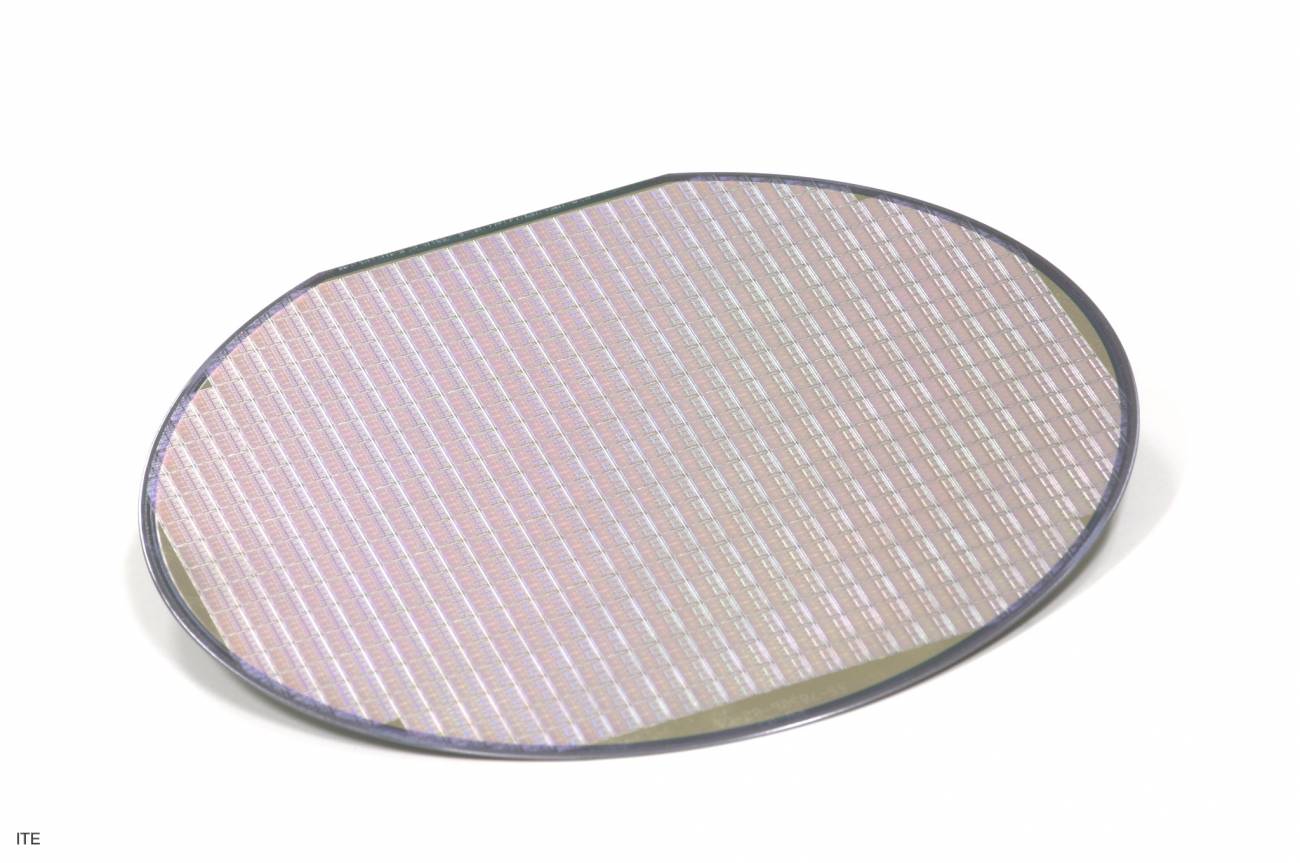 Desarrollan una técnica para la caracterización de materiales semiconductores y fotovoltaicos