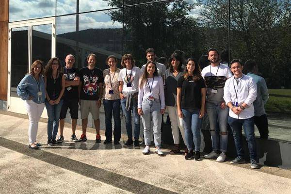 Describen el comportamiento de la proteína LKB1 en el cáncer hepático