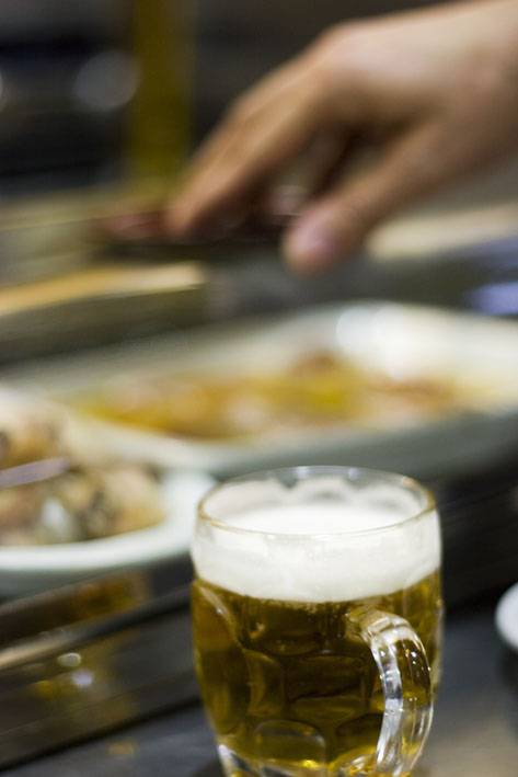 El consumo de cerveza en casa aumenta por la crisis