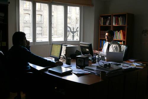 El Gobierno regula las excedencias temporales de los investigadores públicos para poder  trabajar en empresas