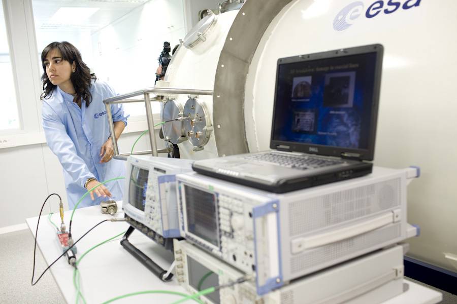 El Laboratorio de RF de Alta Potencia de la ESA reabre sus puertas en Valencia