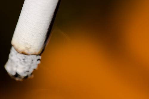 El tabaquismo puede agravar la enfermedad por hígado graso asociada a la obesidad