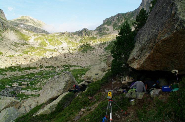 Hallan 344 vestigios arqueólogicos en una zona de alta montaña en Lleida