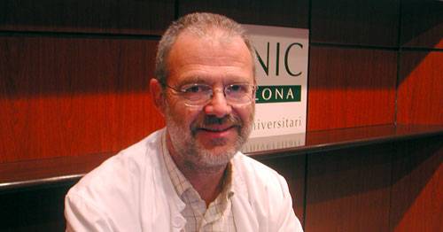 El Dr. Antonio Gual, Jefe de la Unidad