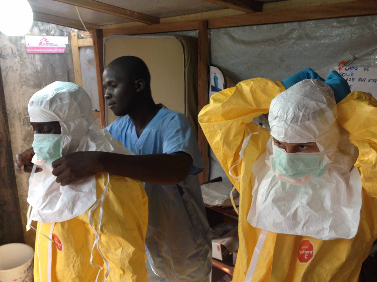 La epidemia de Ébola continúa propagándose por África Occidental