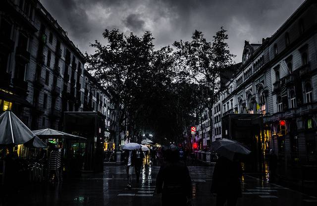La exclusión social favorece el extremismo en jóvenes vulnerables a la radicalización 
