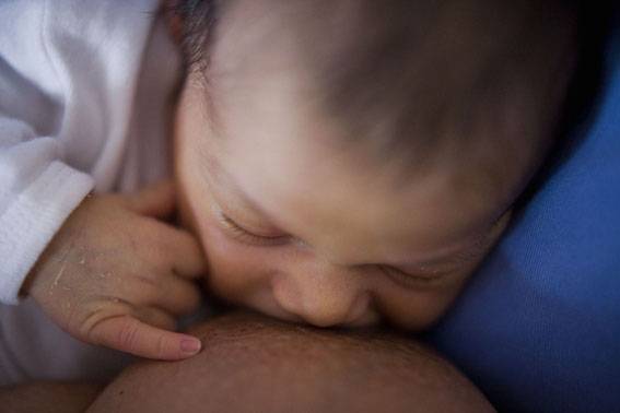 La leche materna debe tomarse a la misma hora en que fue extraída