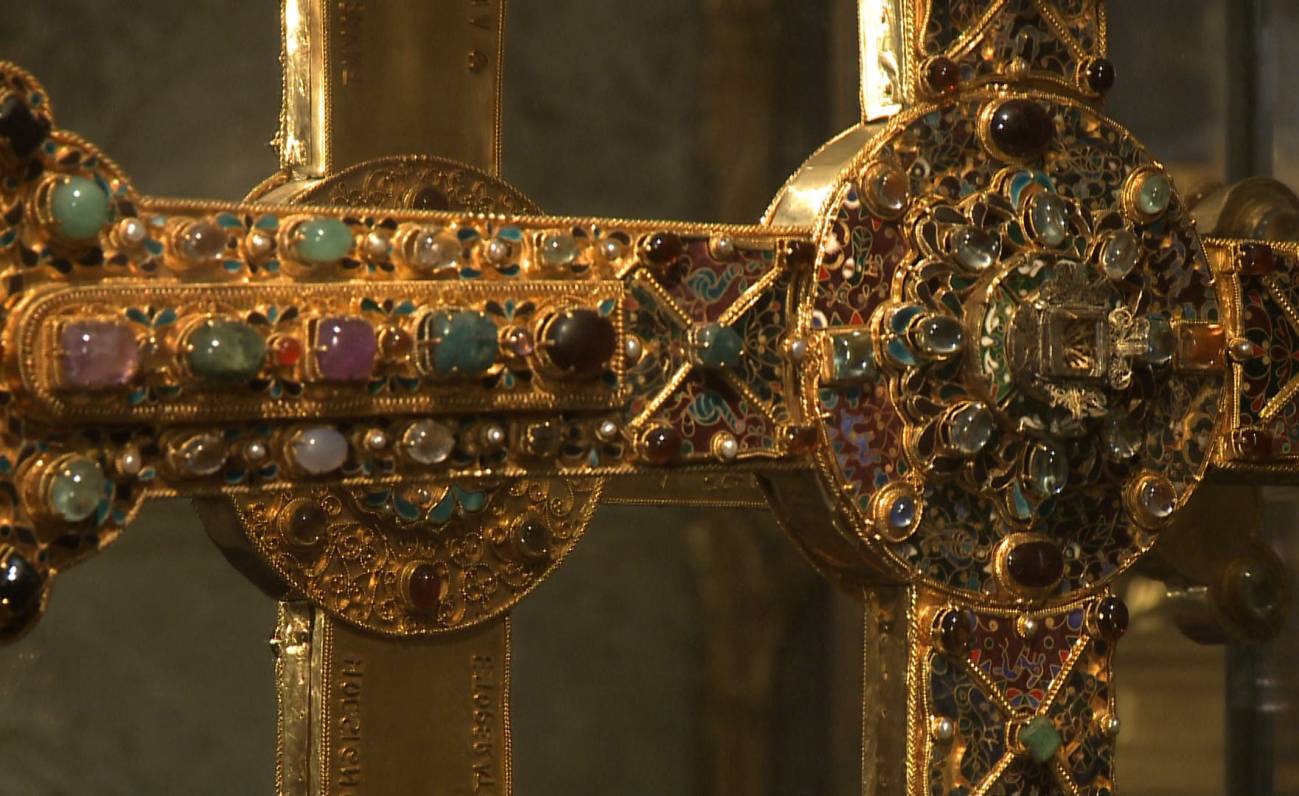 La leyenda de la Cruz de la Victoria surgió en el siglo XII por disputas arzobispales