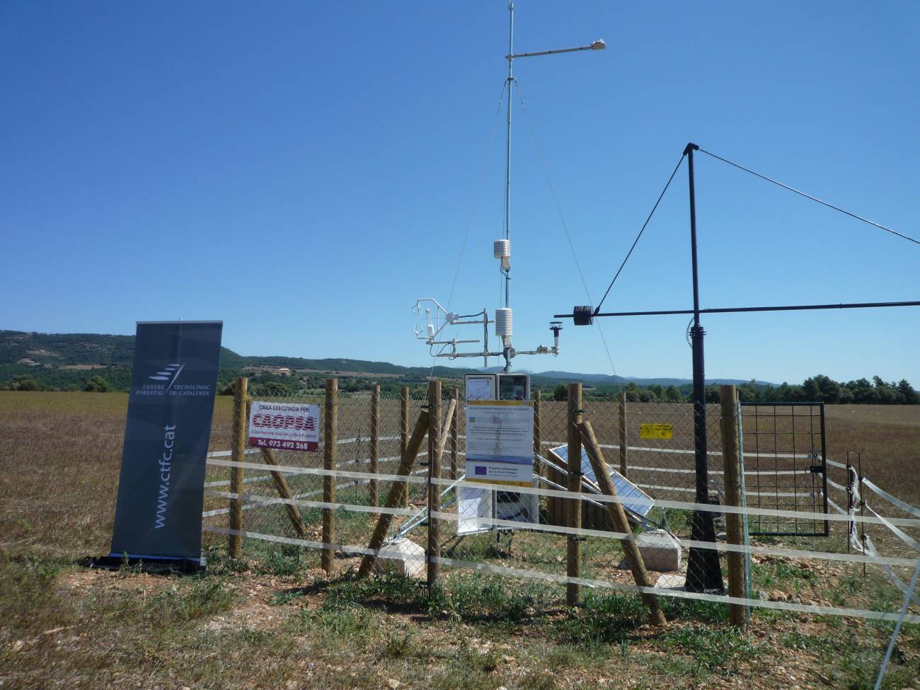 La primera estación micrometeorológica de la red transfronteriza FLUXPYR ya está en funcionamiento