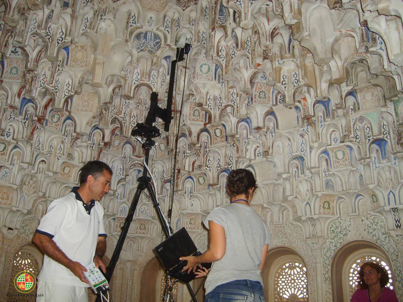 La Sala de los Reyes de la Alhambra conserva un pigmento azul de Oriente