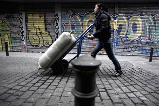 Las personas migrantes extranjeras se mueven dentro de España por motivos laborales