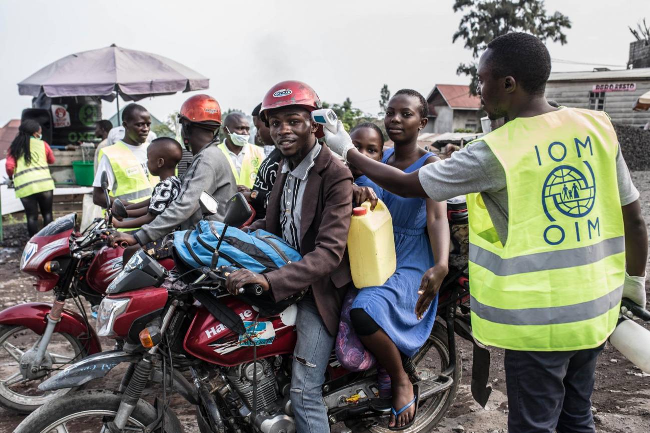 Los casos de ébola en la República Democrática del Congo ya superan los 2 000