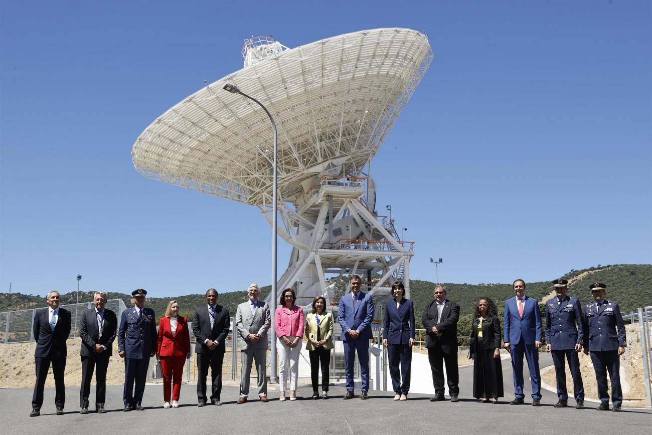 Foto de familia durante el acto de presentación del PERTE Aeroespacial 