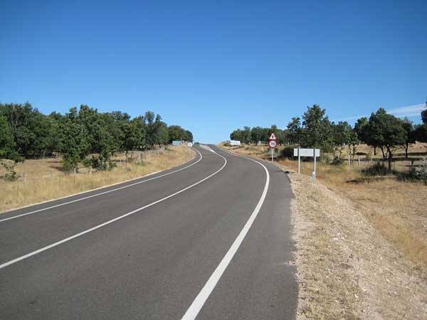 Los investigadores analizaron 3.229 accidentes ocurridos en las carreteras de dos carriles (uno por sentido) de la provincia de Granada. 