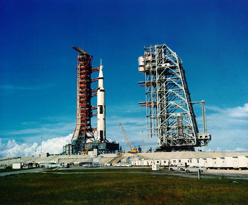 'Nature' rememora la misión Apollo 11 en la red social Twitter
