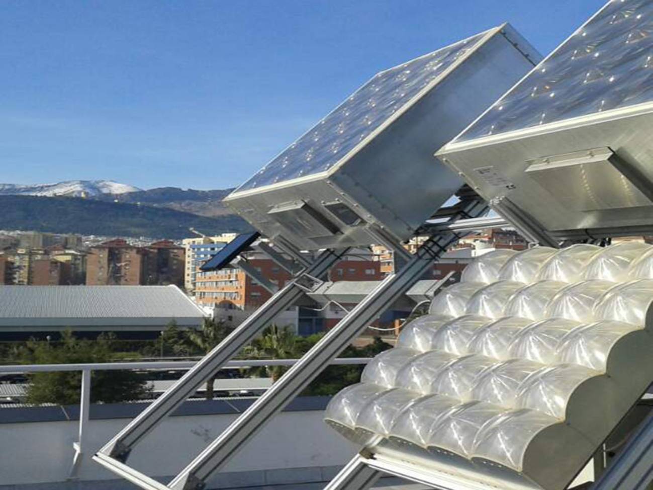Nuevas mejoras en los sistemas de alta concentración fotovoltaica