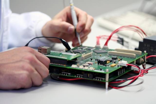 Plataforma electrónica