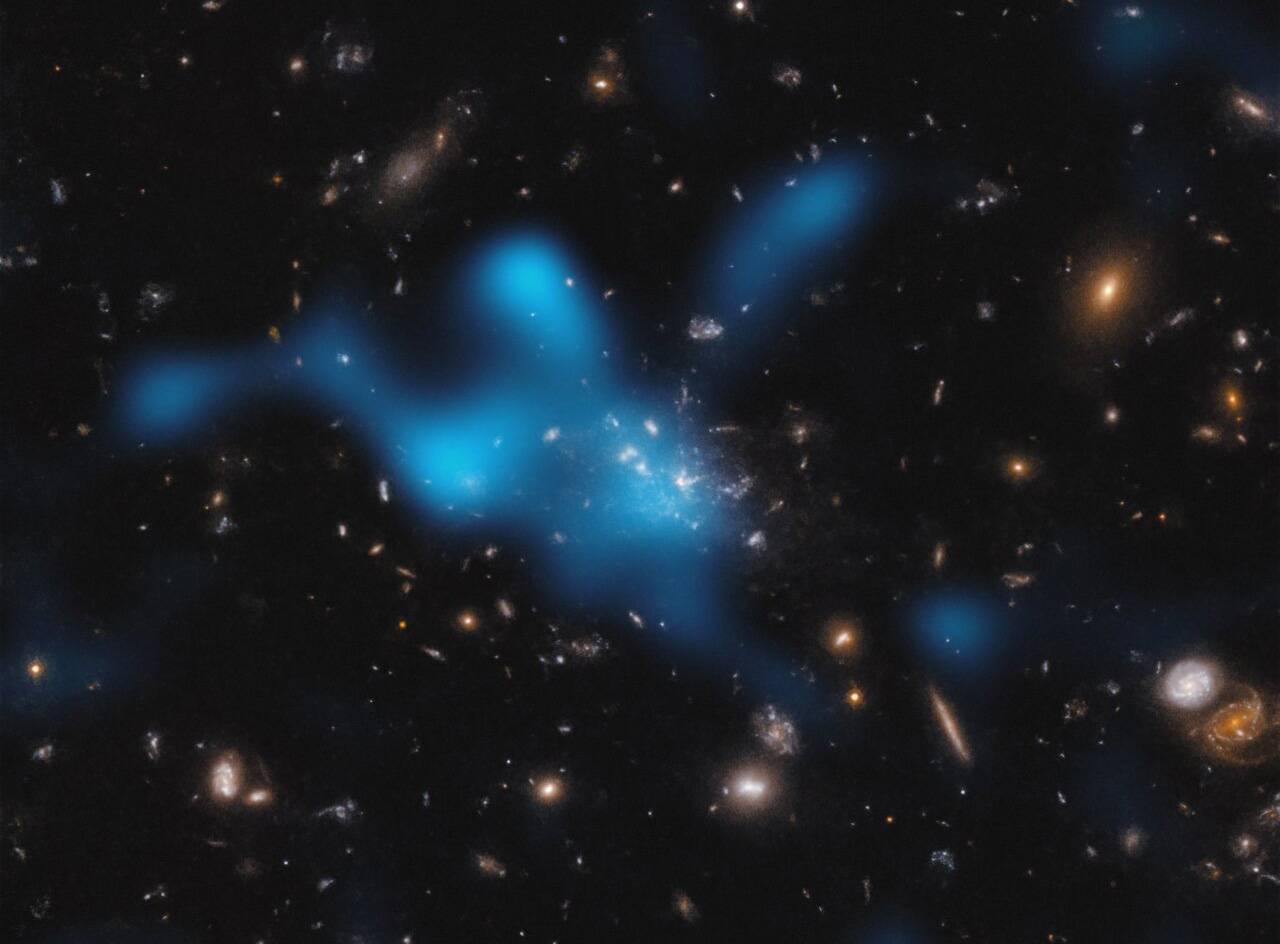 Protocúmulo alrededor de la galaxia Telaraña