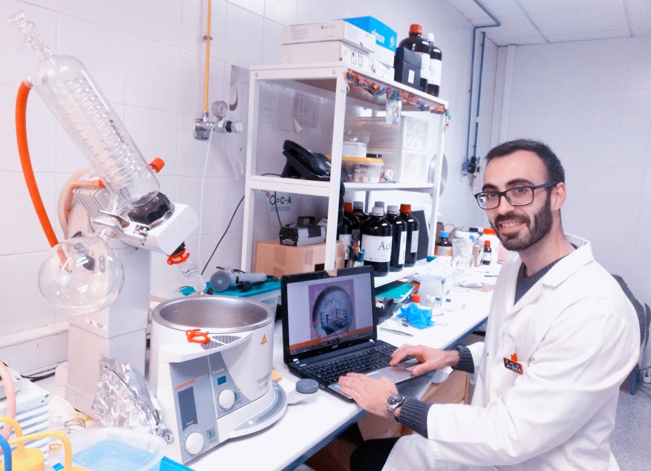 Química computacional para avanzar en organocatálisis