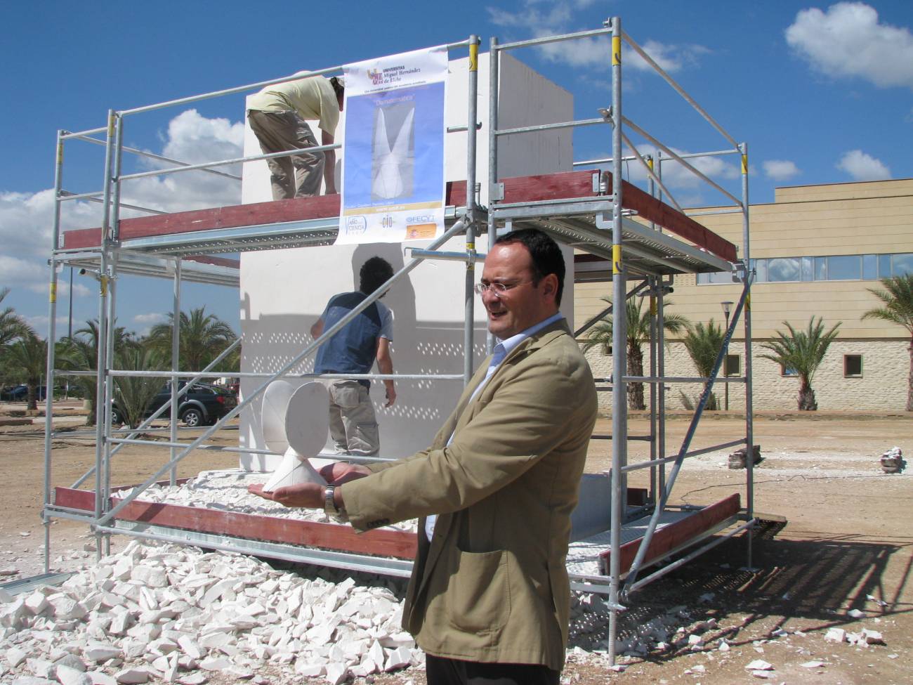 Realizarán la única escultura del mundo de piedra caliza basada en geometría algebraica