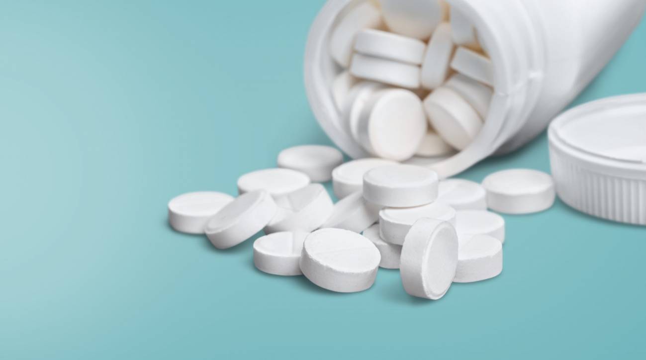 Tomar aspirina no previene el cáncer de colon