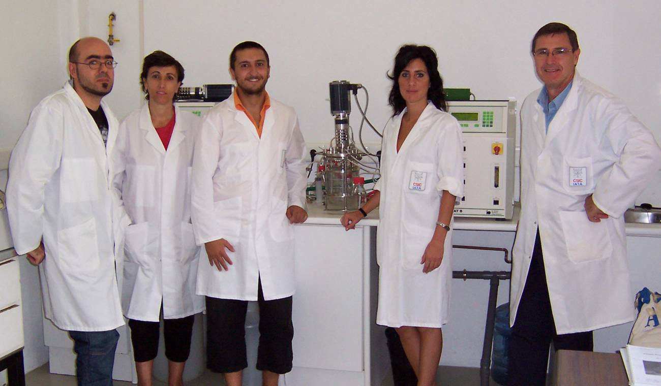 Transforman residuos de la elaboración del queso en aditivos para uso alimentario