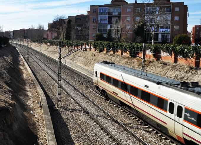 Un laboratorio virtual predice las vibraciones del tren