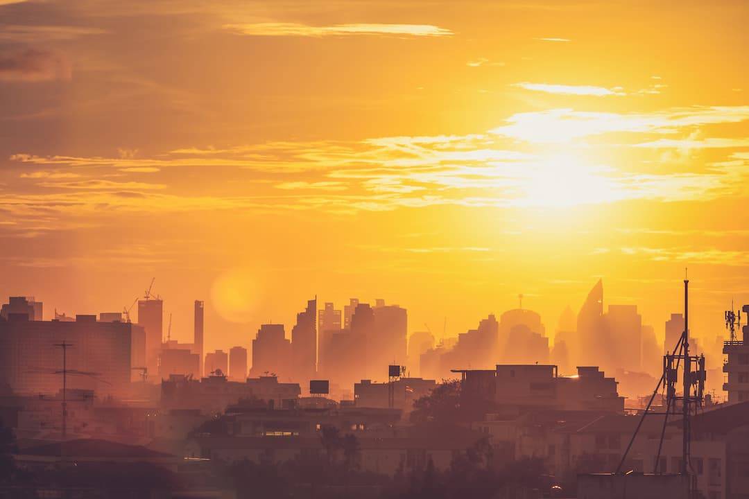 ciudad en verano
