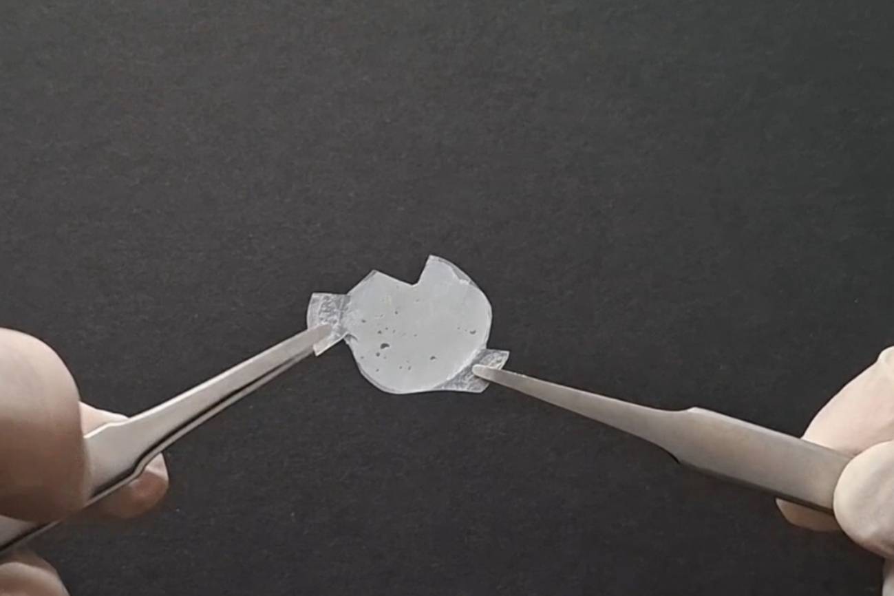Un nanomaterial logra reducir hasta 12,9°C la temperatura sin consumir electricidad