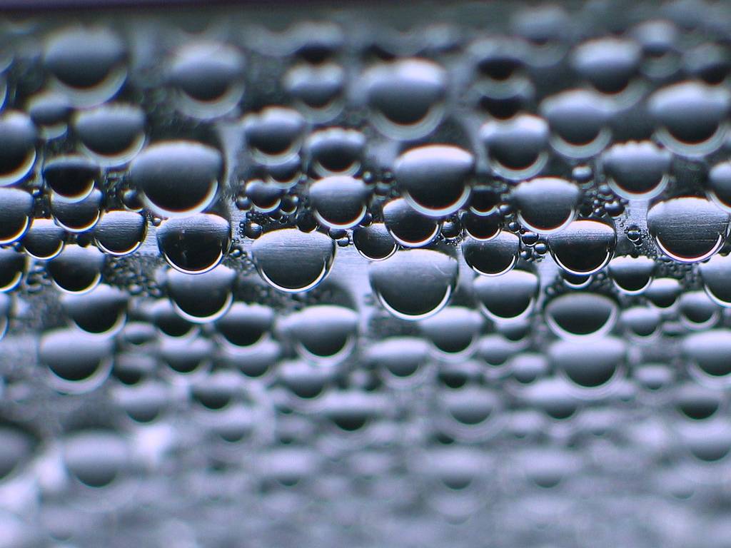 Gotas de agua. / Axel Rouvin