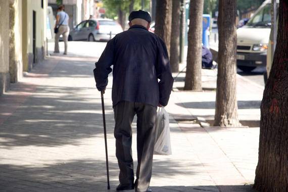 Una prueba sencilla para detectar el deterioro cognitivo leve que precede al alzhéimer