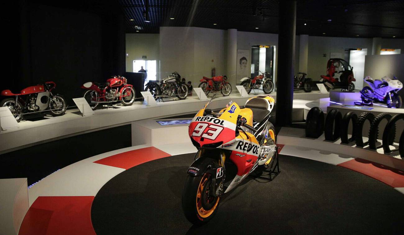 Una vuelta por el universo de las motos