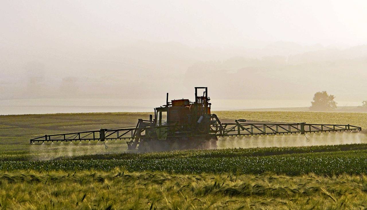 Uso de pesticidas en el campo