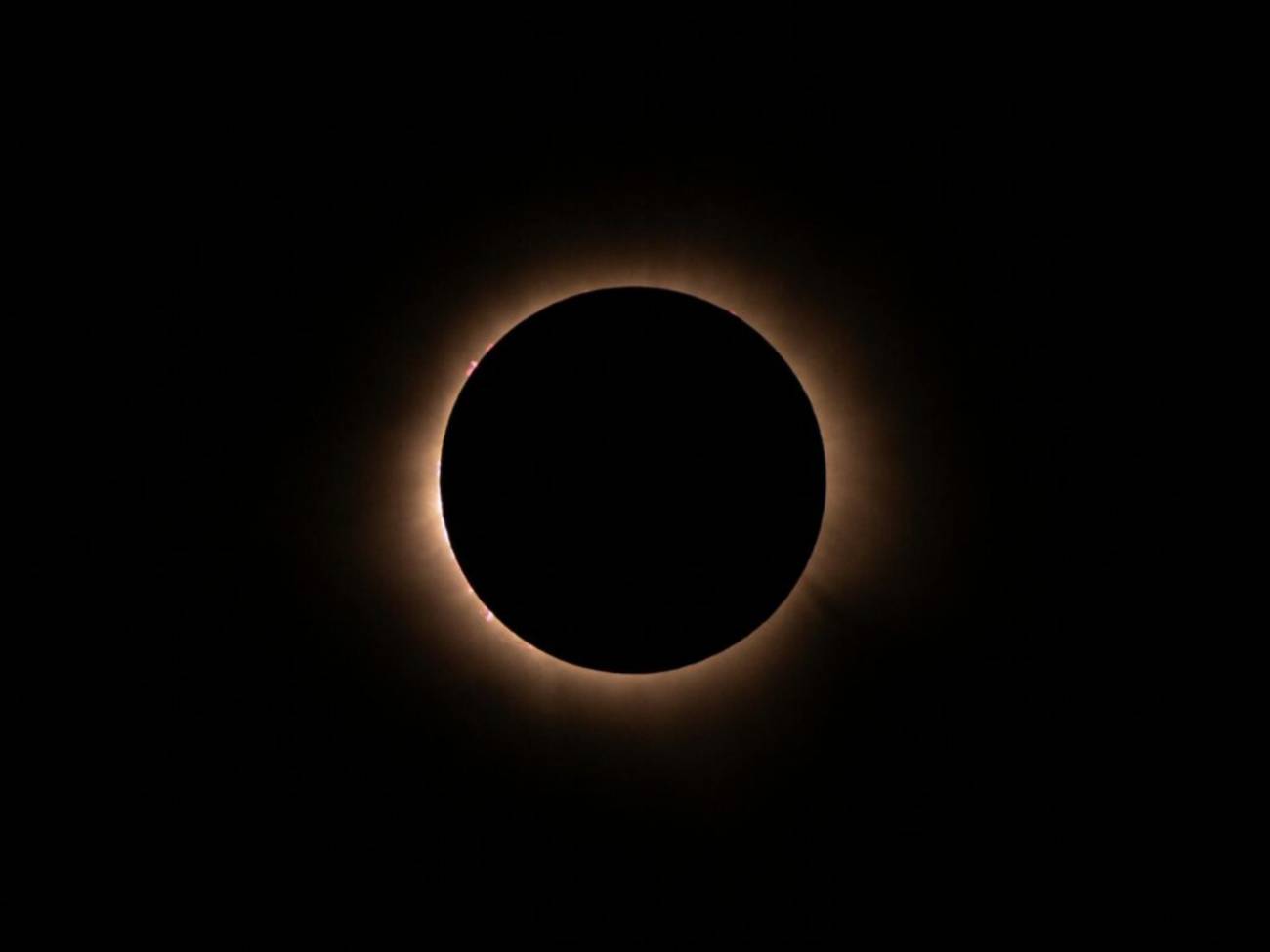 Eclipse solar total: qué es lo que viviremos segundo a segundo