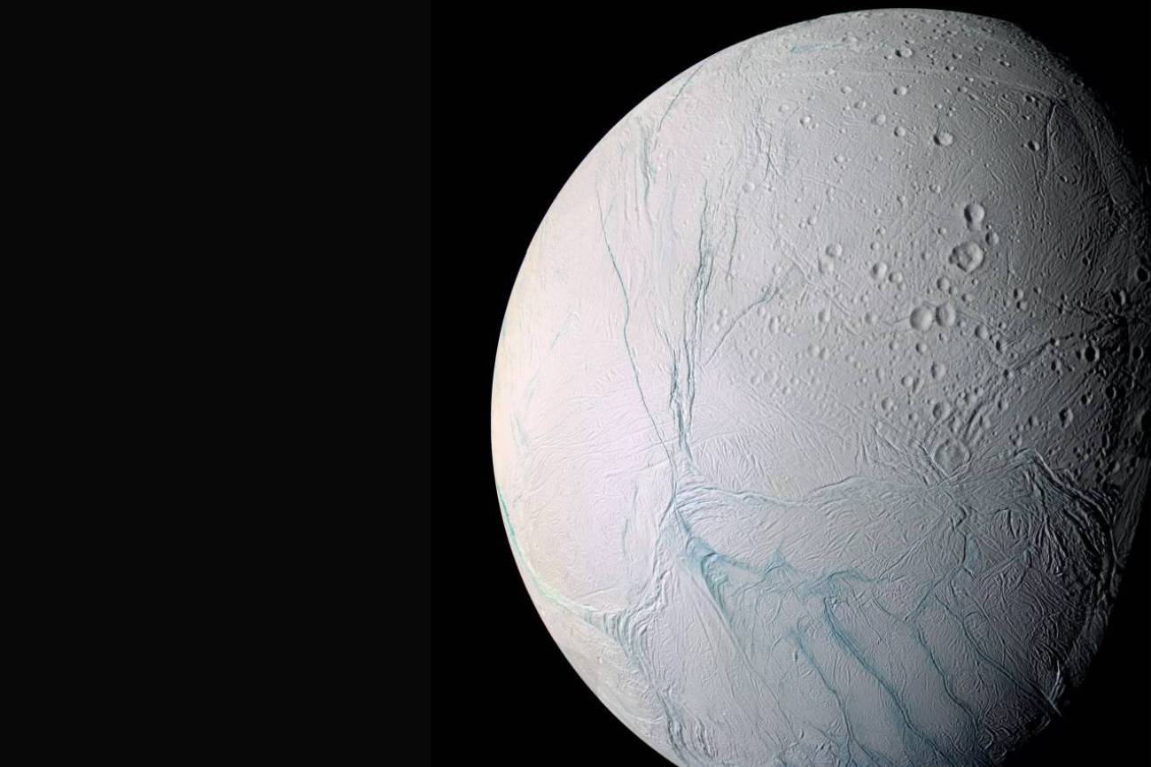 Fuerzas mareales para explicar los géiseres de Encélado. / NASA/JPL/Space Science Institute