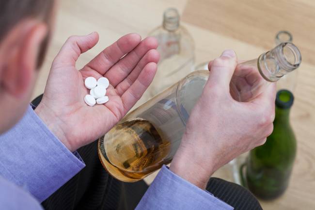 El suicidio es una de las 20 causas más importantes de defunción en el mundo para cualquier rango de edad, con un millón de muertes cada año. / Fotolia