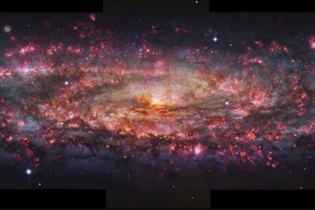 Vista de MUSE de la Galaxia del Escultor