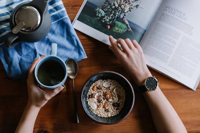 desayuno y lectura