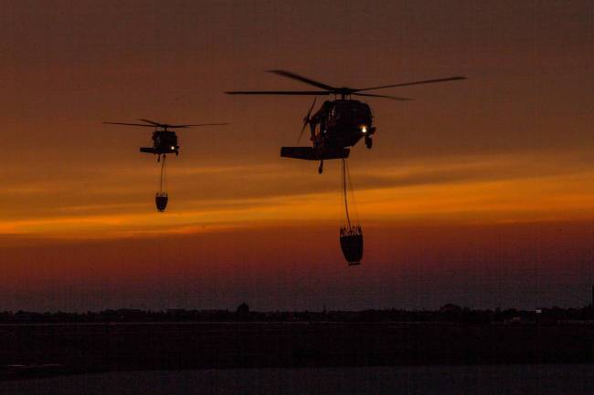 Helicópteros Black Hawk de la Guardia Nacional de California 