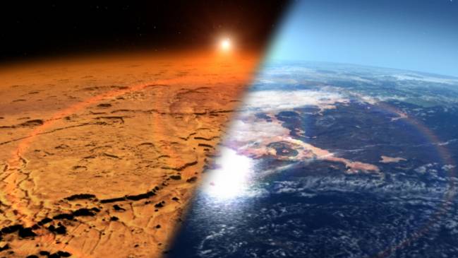 Ilustración del frío y seco entorno marciano actual (izquierda) frente al templado y húmedo paisaje del pasado (derecha). /NASA’s Goddard Space Flight Center