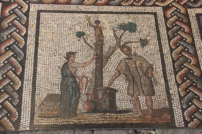 Mosaicos romanos en St. Roman en Gal