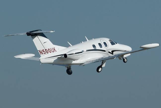 Avión Eclipse 500.