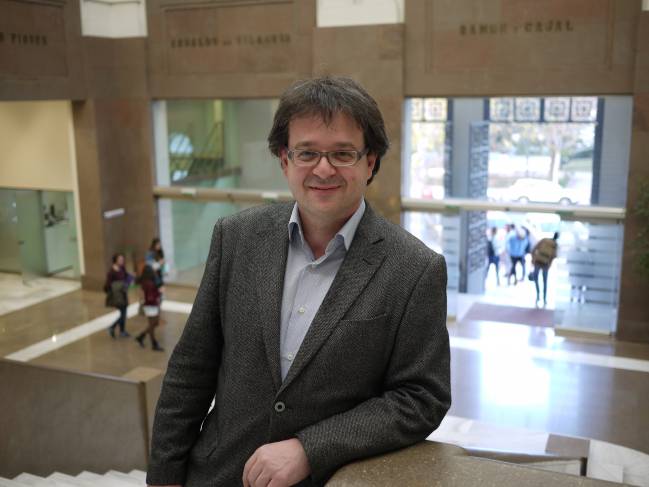 El profesor de la Universitat de València Vicent Balanzá. UV.