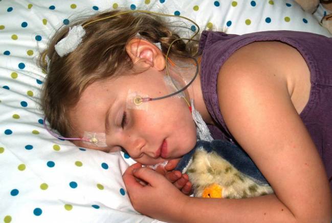niña durmiendo